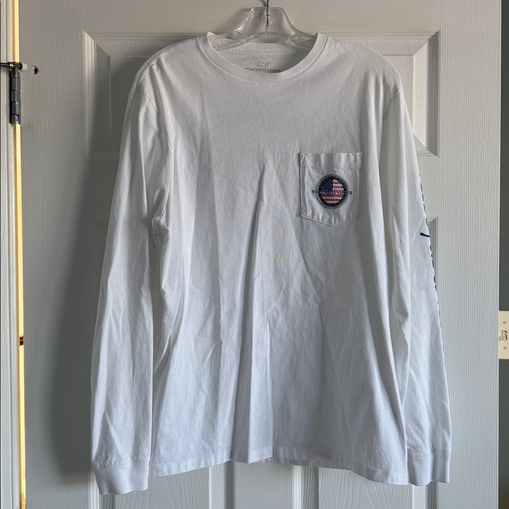 Vineyard Vines Long Sleeve white cotton T-shirt, men’s Small front & back flag